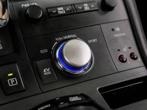 Used 2012 Lexus CT 200h Premium image 26