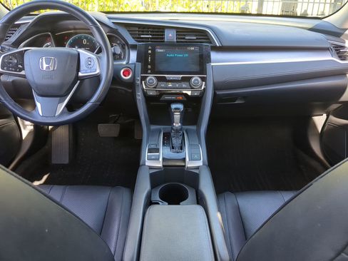 Used 2017 Honda Civic EX-L image 16