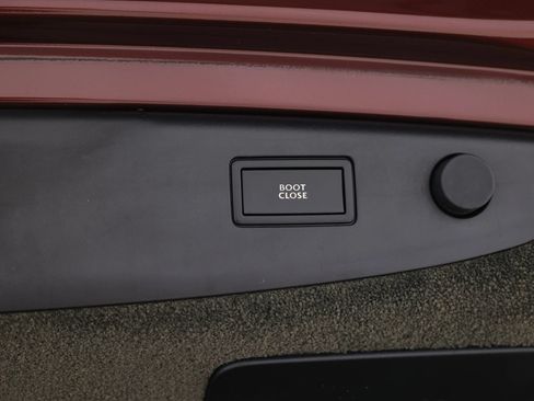 Used 2014 Bentley Flying Spur W12 AWD/4WD image 73
