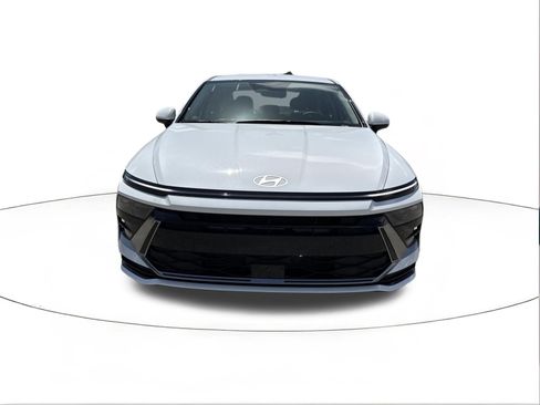 New 2026 Hyundai Sonata SEL FWD image 8