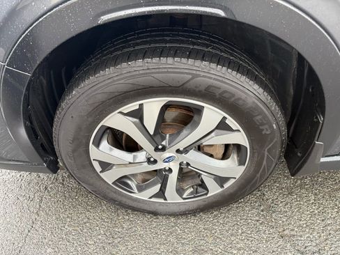 Used 2021 Subaru Outback Limited image 36