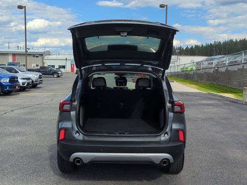 Used 2024 Ford Escape Platinum AWD/4WD image 6