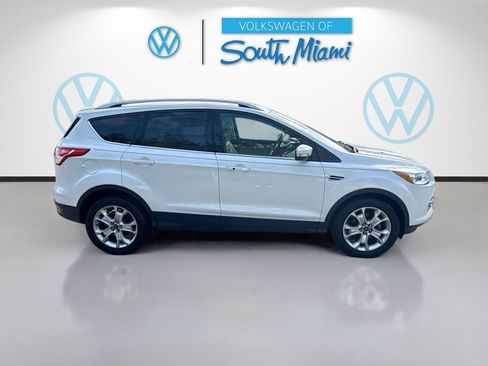 Used 2016 Ford Escape Titanium image 8