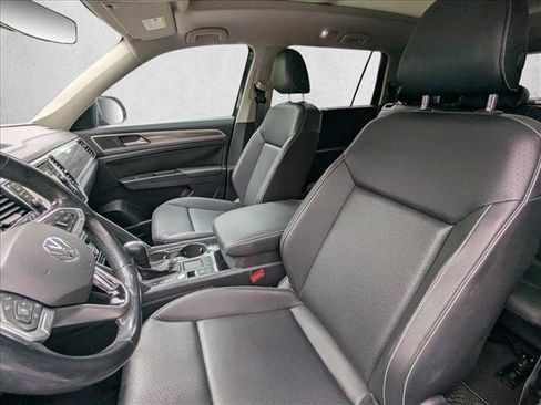 Used 2021 Volkswagen Atlas SEL FWD image 10