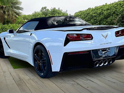Used 2016 Chevrolet Corvette Stingray Convertible w/ 3LT Preferred Equipment Group RWD image 9