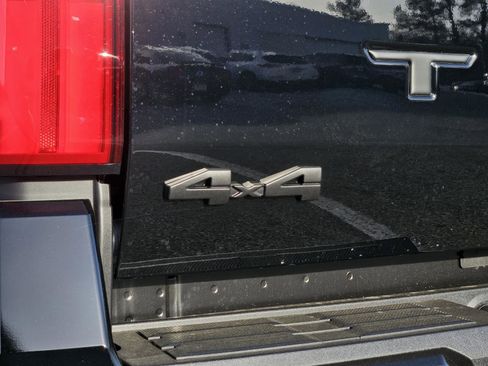 New 2026 Toyota Tacoma SR5 image 8