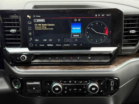 Used 2025 GMC Sierra 1500 Elevation image 46