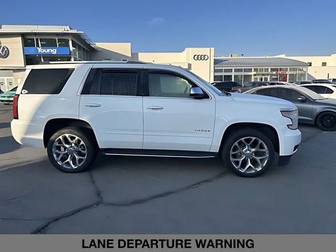 Used 2018 Chevrolet Tahoe Premier image 2