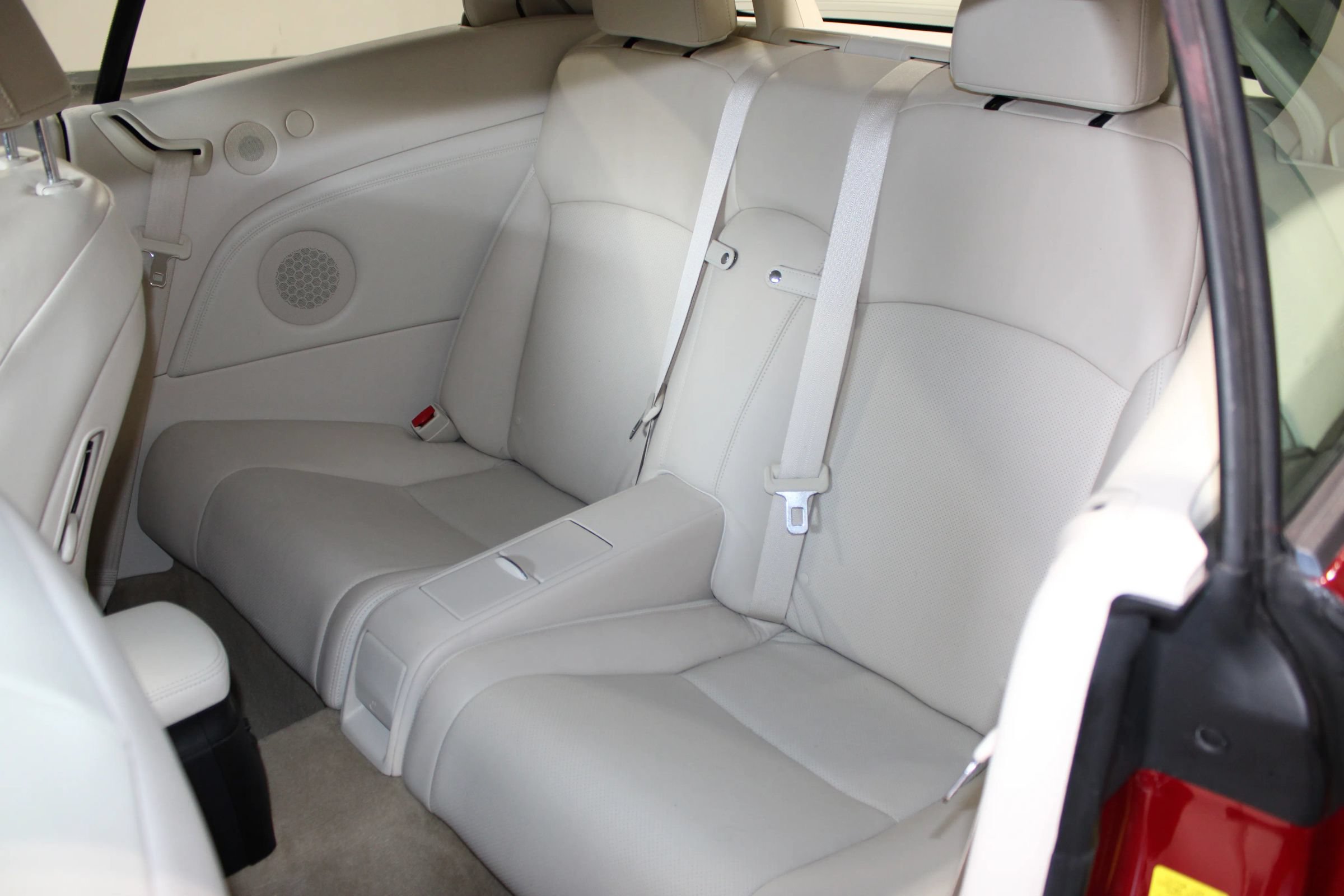 Used 2011 Lexus IS 350C RWD image 29