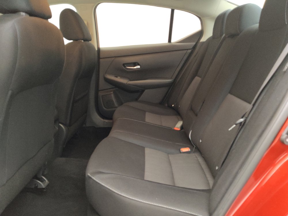 Used 2020 Nissan Sentra SV FWD image 18