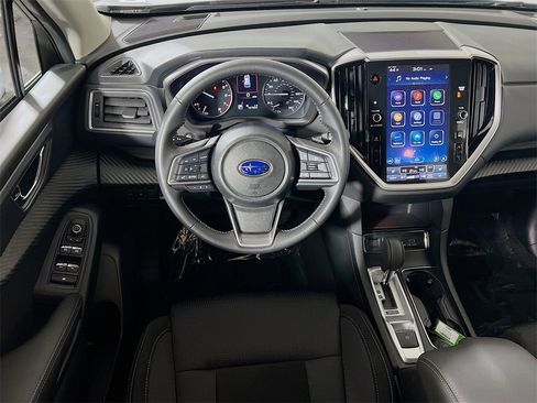 Used 2024 Subaru Ascent Premium w/ Convenience Package image 20