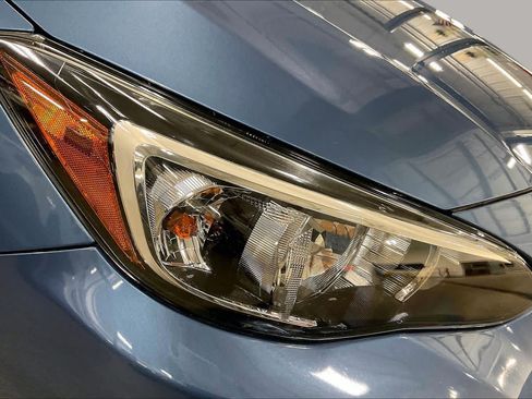 Used 2021 Subaru Crosstrek 2.0i Premium AWD/4WD image 27