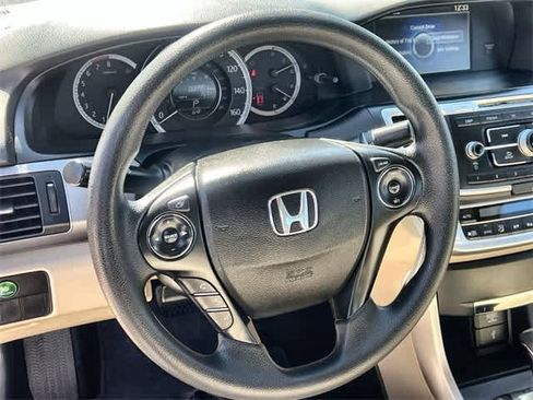 Used 2015 Honda Accord LX image 17