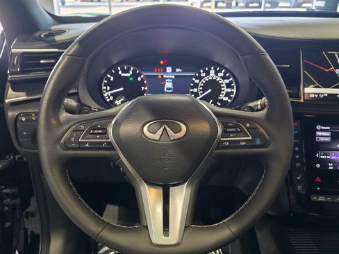 Used 2023 INFINITI QX55 Sensory w/ Lighting Package AWD/4WD image 9