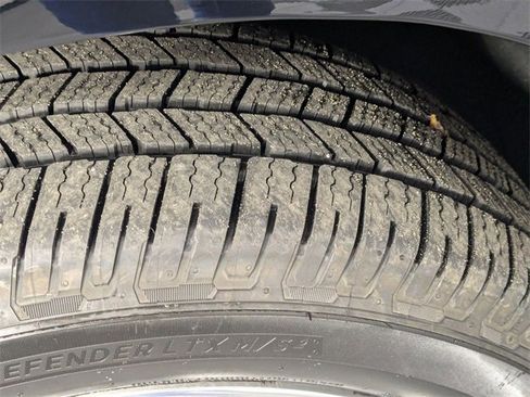 Used 2021 Chevrolet Tahoe Premier image 9