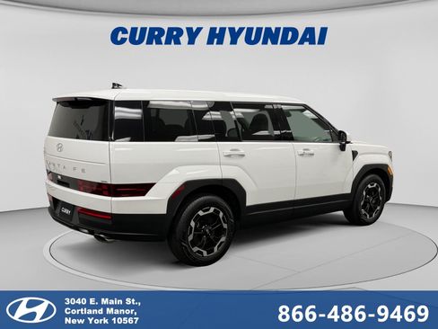 Certified 2025 Hyundai Santa Fe SE AWD/4WD image 5