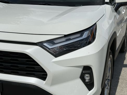 Used 2025 Toyota RAV4 XLE Premium FWD image 11