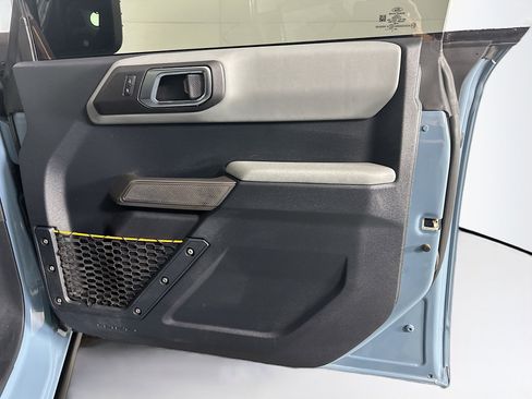 Used 2022 Ford Bronco Badlands w/ Sasquatch Package image 32