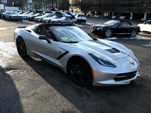Used 2015 Chevrolet Corvette Stingray Coupe w/ 2LT Preferred Equipment Group image 57