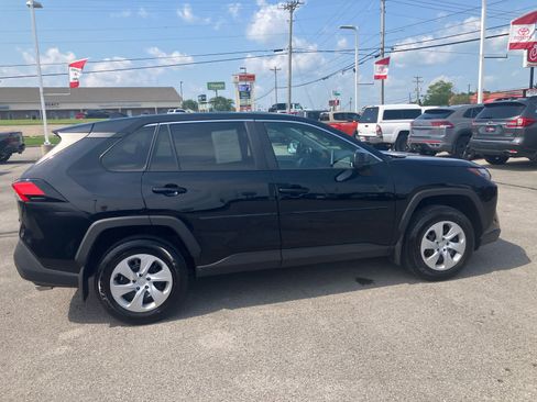 Certified 2025 Toyota RAV4 LE FWD image 10
