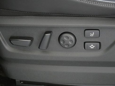 New 2026 INFINITI QX80 4WD image 15