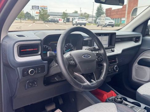 Used 2024 Ford Maverick XLT w/ XLT Luxury Package AWD/4WD image 9