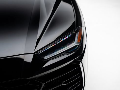 Used 2019 Lamborghini Urus AWD/4WD image 11