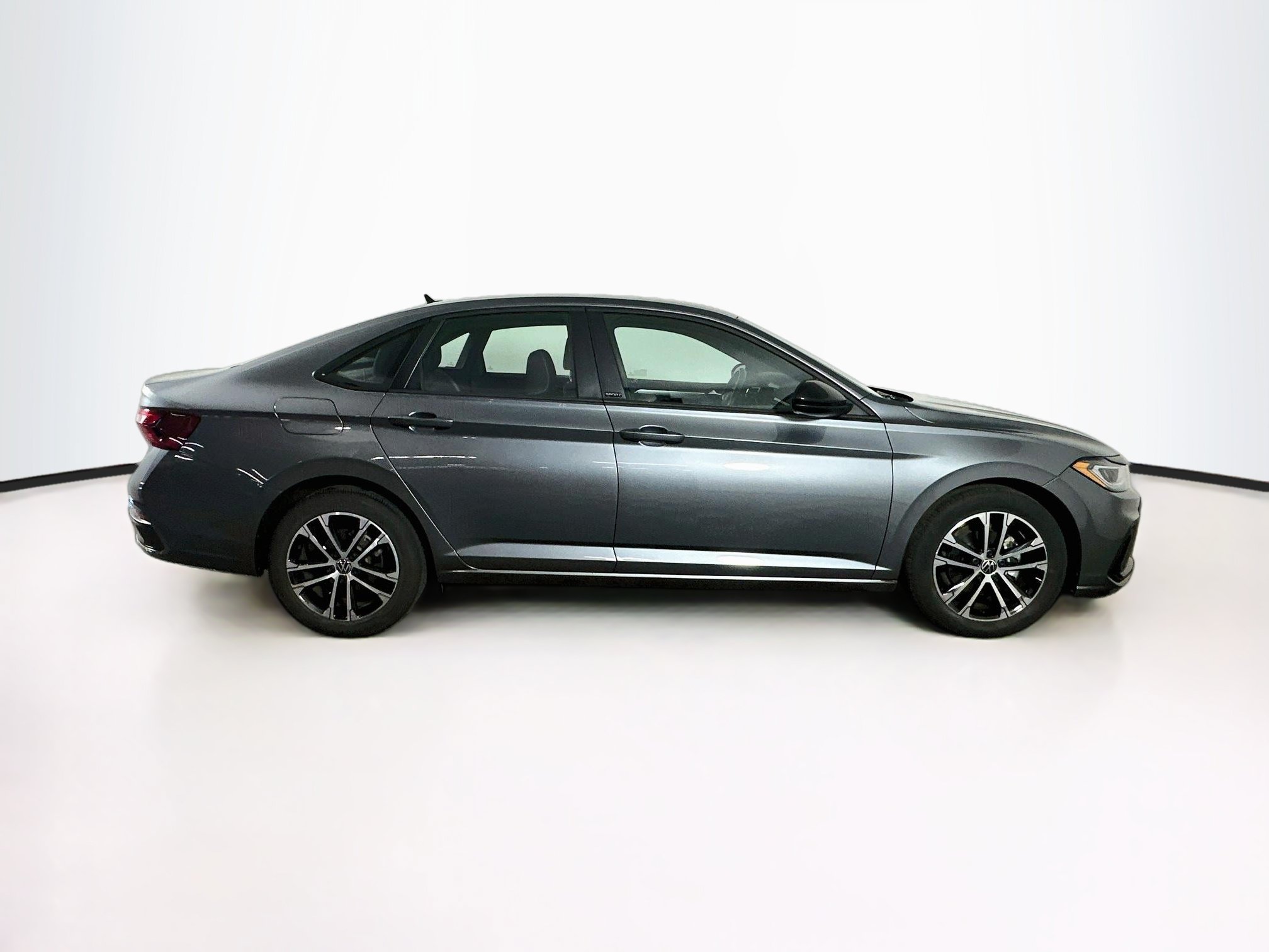 Used 2025 Volkswagen Jetta Sport FWD image 10