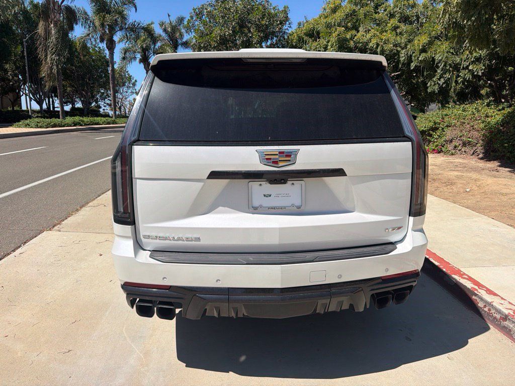 Certified 2025 Cadillac Escalade V AWD/4WD image 6