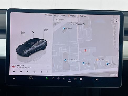 Used 2023 Tesla Model 3 Standard Range RWD image 21