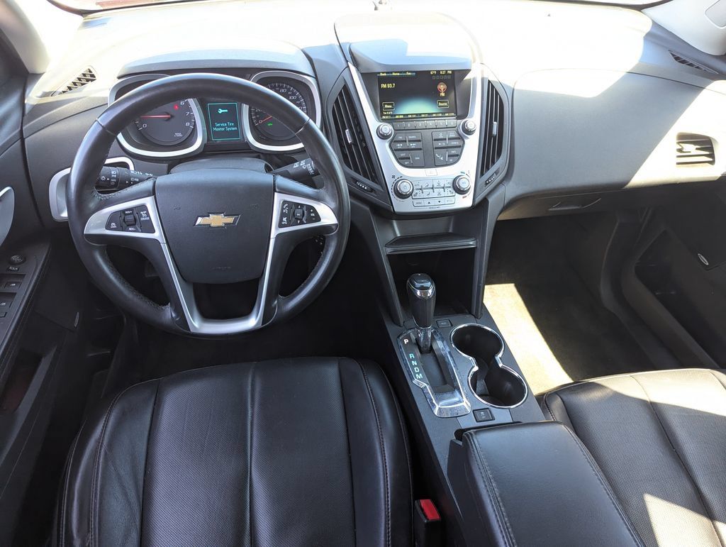 Used 2016 Chevrolet Equinox LTZ w/ Enhanced Convenience Package AWD/4WD image 26