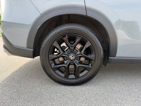Certified 2025 Honda HR-V Sport image 24