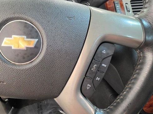 Used 2012 Chevrolet Avalanche LT w/ All-Star Edition AWD/4WD image 12