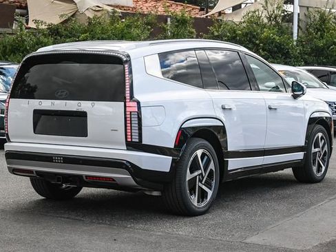 New 2026 Hyundai Ioniq 9 Limited w/ Tow & Go Package image 4