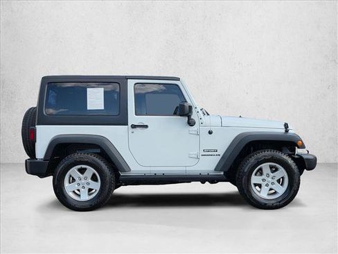 Used 2017 Jeep Wrangler Sport w/ Quick Order Package 24S AWD/4WD image 6