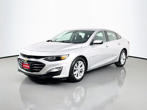 Used 2022 Chevrolet Malibu LT FWD image 1