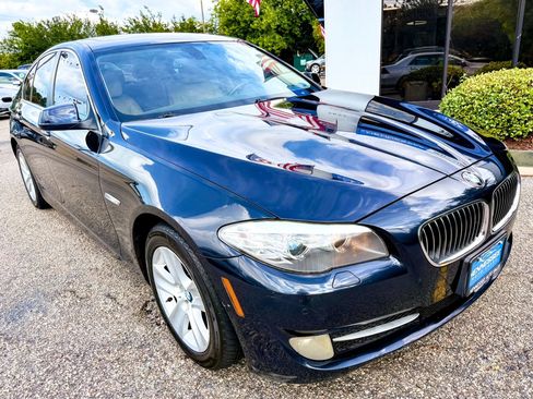 Used 2011 BMW 528i Sedan RWD image 9