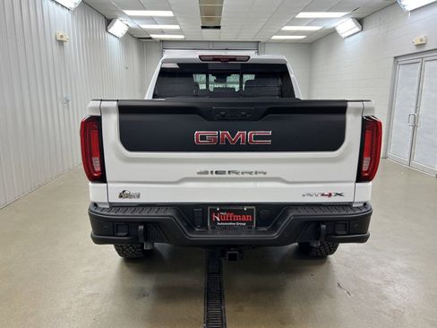 Used 2024 GMC Sierra 1500 AT4X w/ AT4X AEV Edition image 7