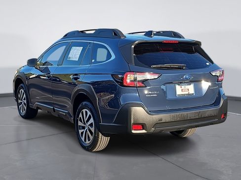 Certified 2024 Subaru Outback 2.5i image 5