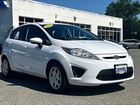 Used 2011 Ford Fiesta SE w/ 201A Rapid Spec Order Code FWD image 11