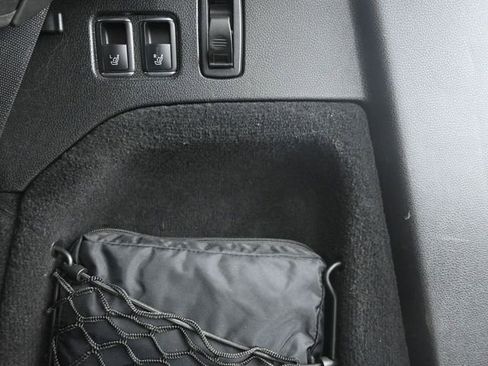 Used 2017 Mercedes-Benz GLS 450 4MATIC image 26