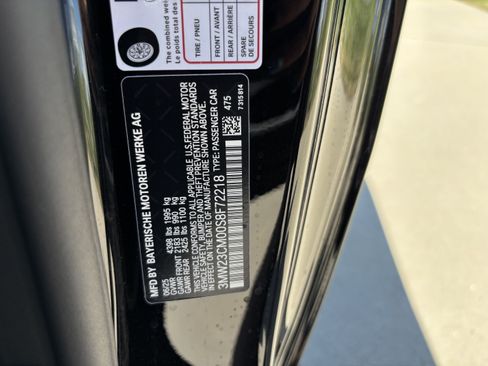 Used 2025 BMW 230i Coupe w/ M Sport Package image 37