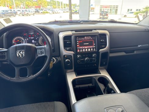 Used 2016 RAM 1500 Big Horn RWD image 26