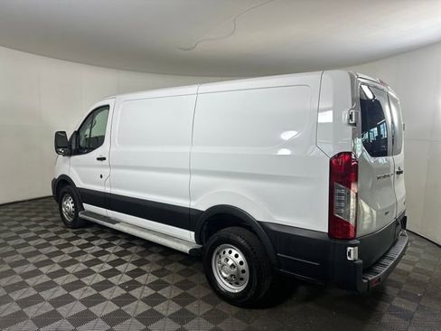 Used 2023 Ford Transit 250 Low Roof AWD w/ Exterior Upgrade Package image 5