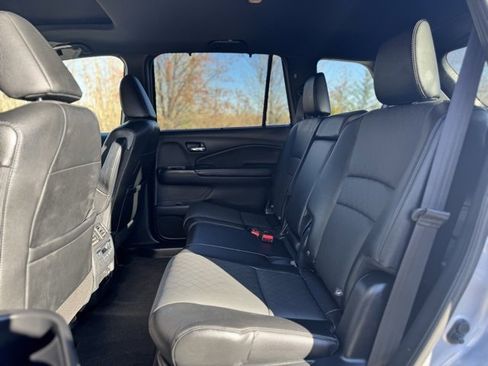 Used 2019 Honda Passport Touring image 13