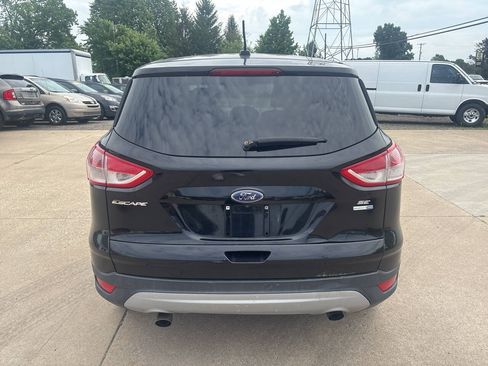 Used 2016 Ford Escape SE AWD/4WD image 7