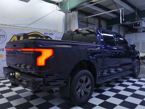 Used 2022 Ford F150 Lightning Lariat AWD/4WD image 7