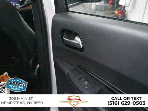 Used 2023 Dodge Durango SXT RWD image 24