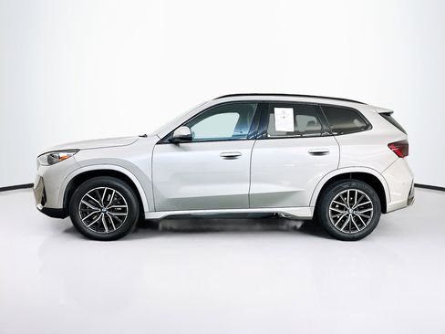 Used 2025 BMW X1 xDrive28i w/ M Sport Package AWD/4WD image 4
