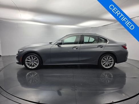 Used 2024 BMW 330i Sedan w/ Premium Package RWD image 7